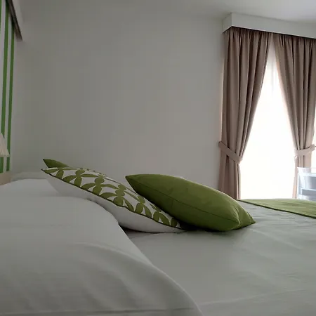 Domus Nova 4* レッジョ・ディ・カラブリア