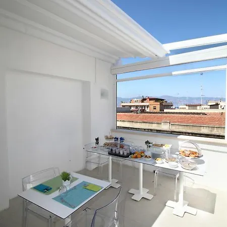 Πανσιόν Domus Nova 2*