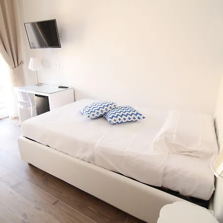 Domus Nova Penzion Reggio di Calabria